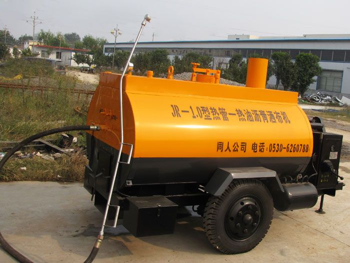 如何選擇選擇瀝青灑布車？